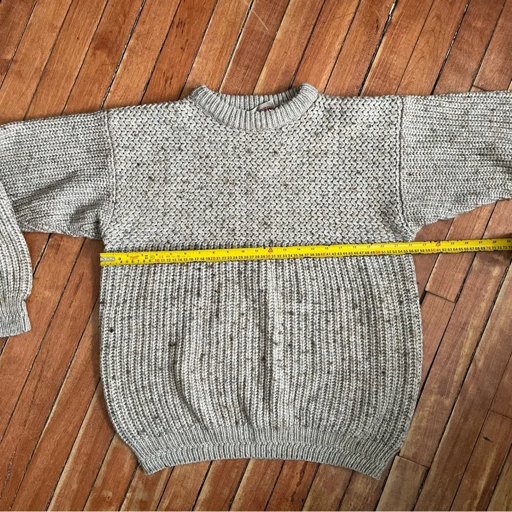 Vintage GRENADIER Mixed-Stitch Tweed Sweater | Oatmeal | Med - Picture 11 of 16